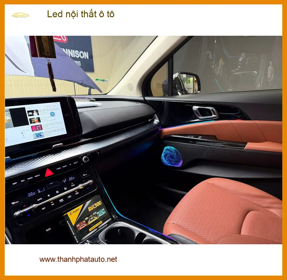 Chị Phương lắp Led nội thất ô tô Mazda CX-5 Quận 9 vì muốn xe hiện đại hơn ảnh thực tế 2