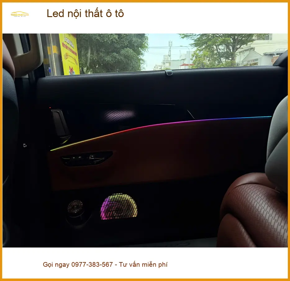 Chị Thảo gắn Led nội thất ô tô cho Honda Civic tại Thủ Đức ảnh thực tế 4