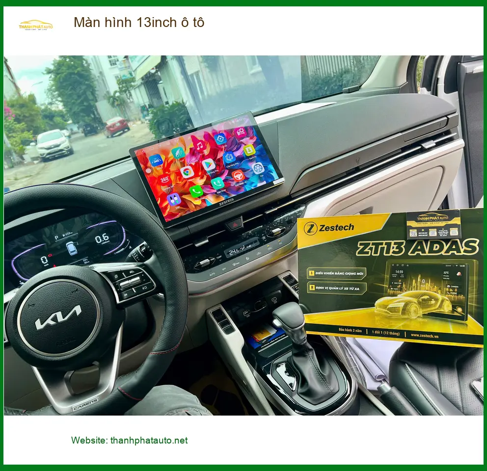 Anh Đạt lắp màn hình 13inch ô tô Kia Carnival Hóc Môn, tăng tiện ích ảnh thực tế 2