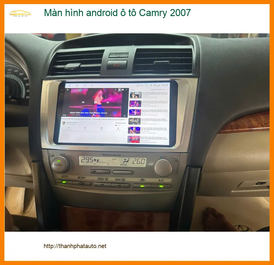 Anh Khải lắp màn hình Android ô tô Camry 2007 tại Quận 2 nâng tầm trải nghiệm.