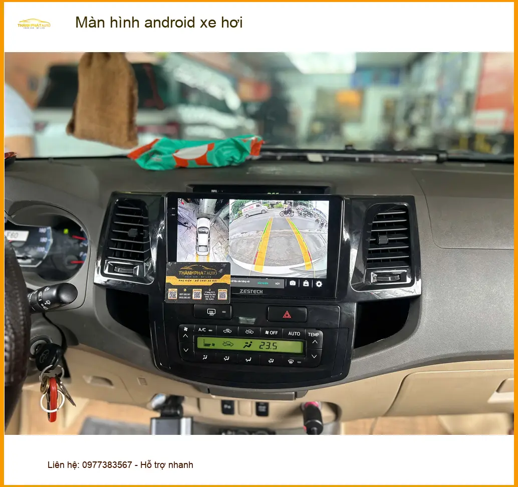 Cô Thúy lắp màn hình android xe hơi cho Toyota Camry tại Quận 6