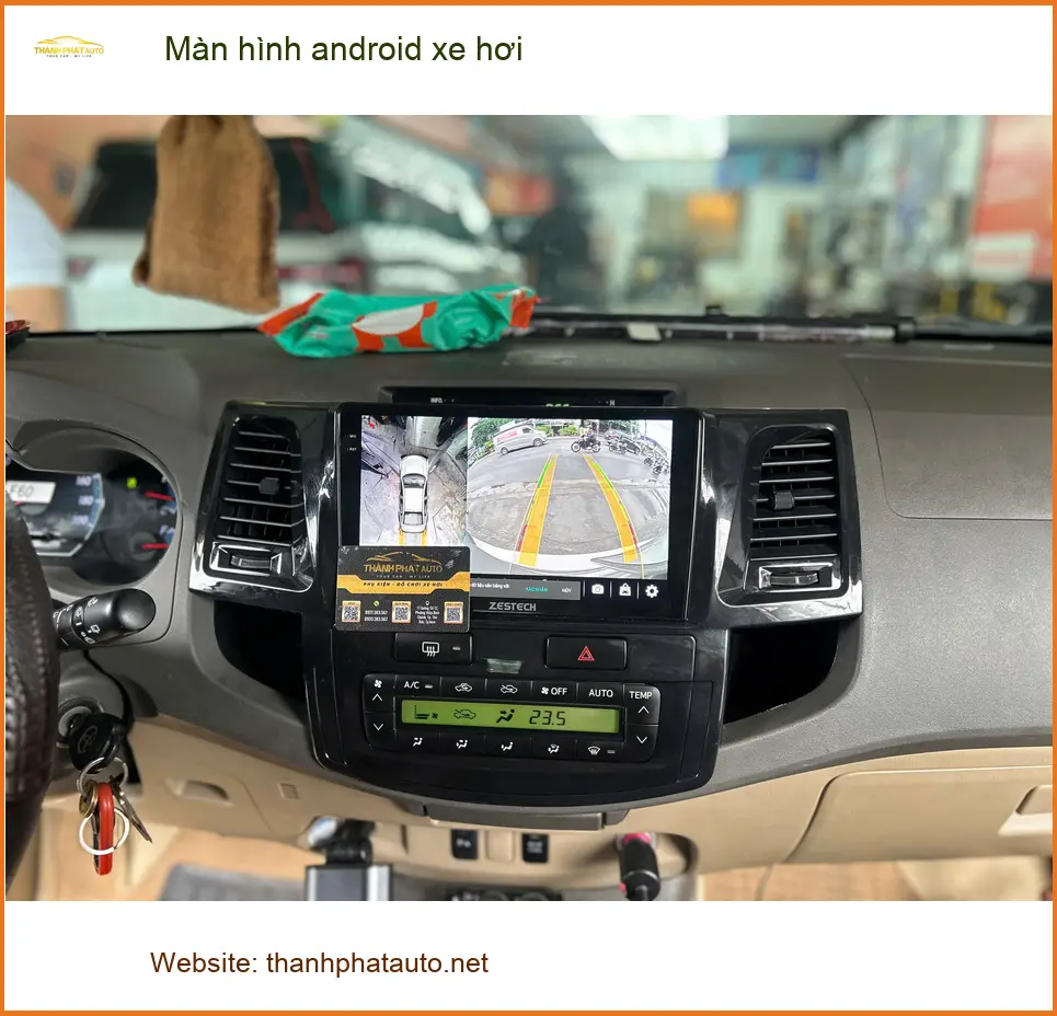 Chị Hồng Anh lắp màn hình Android xe hơi Honda CRV tại Quận 3 để trải nghiệm công nghệ mới ảnh thực tế 4