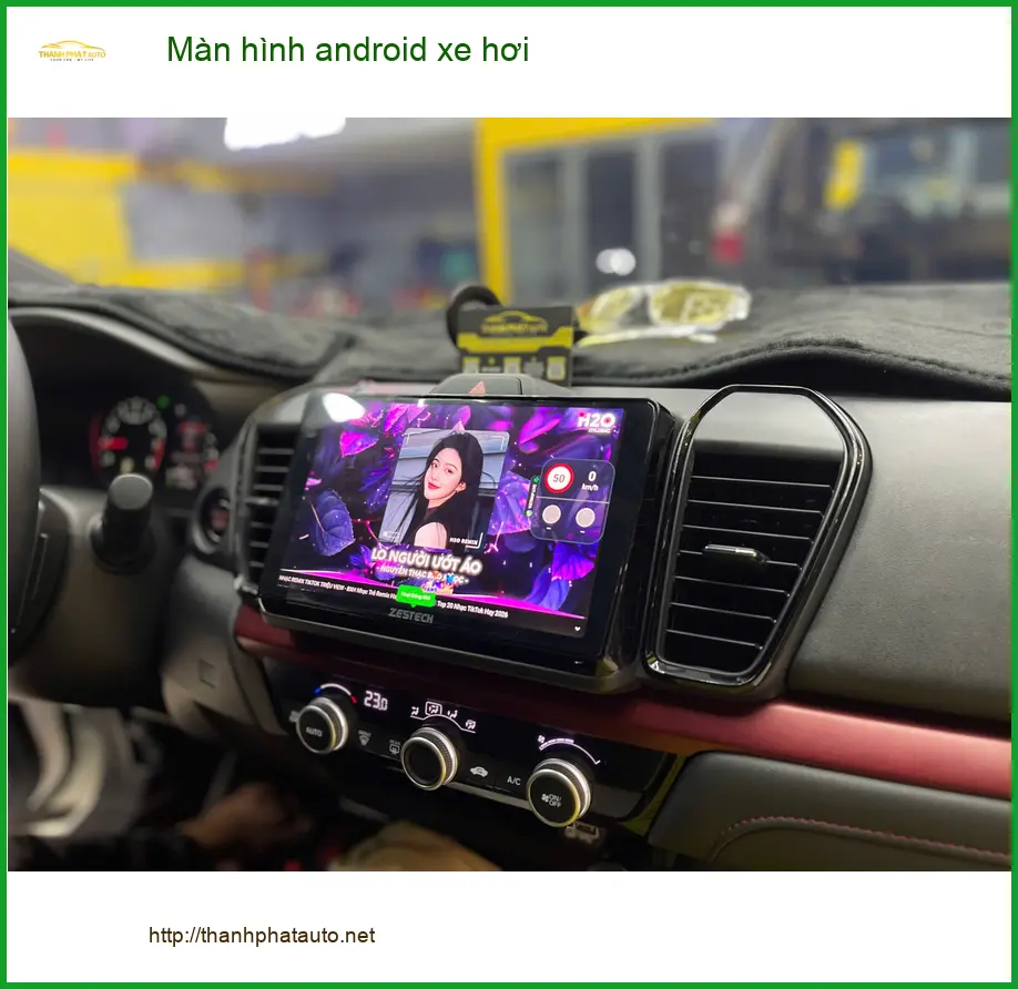 Anh Khải lắp màn hình android xe hơi Hyundai Accent tại Thủ Đức tiện ích
