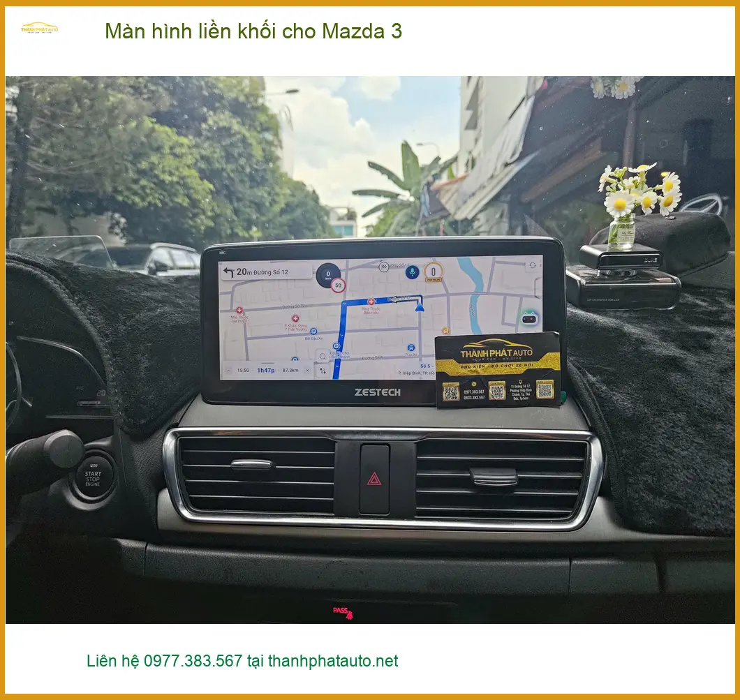 Anh Tùng lắp màn hình liền khối cho Mazda 3 tại Quận 12 để có giải trí đa phương tiện ảnh thực tế 2