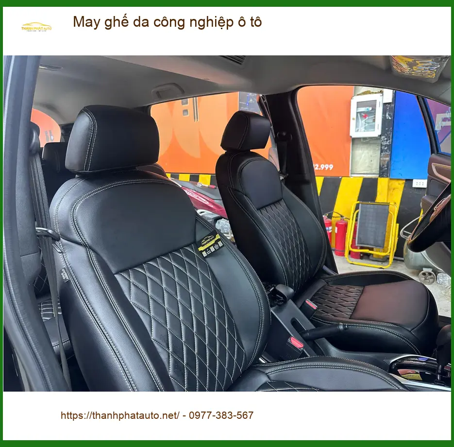 Anh Tấn may ghế da công nghiệp ô tô cho Toyota Raize tại Quận 4 để nội thất sang trọng hơn ảnh thực tế 5