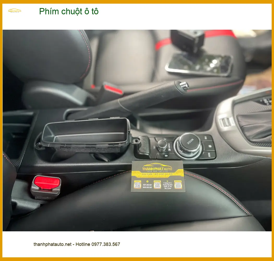Anh Khải lắp phím chuột ô tô Hyundai Creta tại Quận Thủ Đức vì phím zin bị kẹt