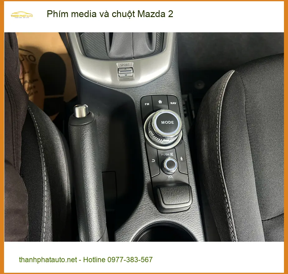 Chú Tấn lắp phím media và chuột Mazda 2 vì muốn tiện lợi hơn khi lái xe tại Cần Giờ ảnh thực tế 4