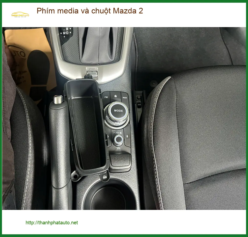 Anh Khánh lắp phím media và chuột Mazda 2 ở Quận 9 cần điều khiển tiện lợi ảnh thực tế 3