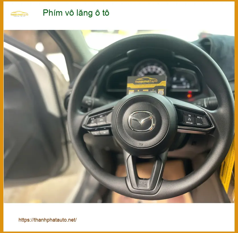 Anh Cường lắp phím vô lăng ô tô cho Hyundai Creta tại Quận 5 để tiện điều khiển ảnh thực tế 2