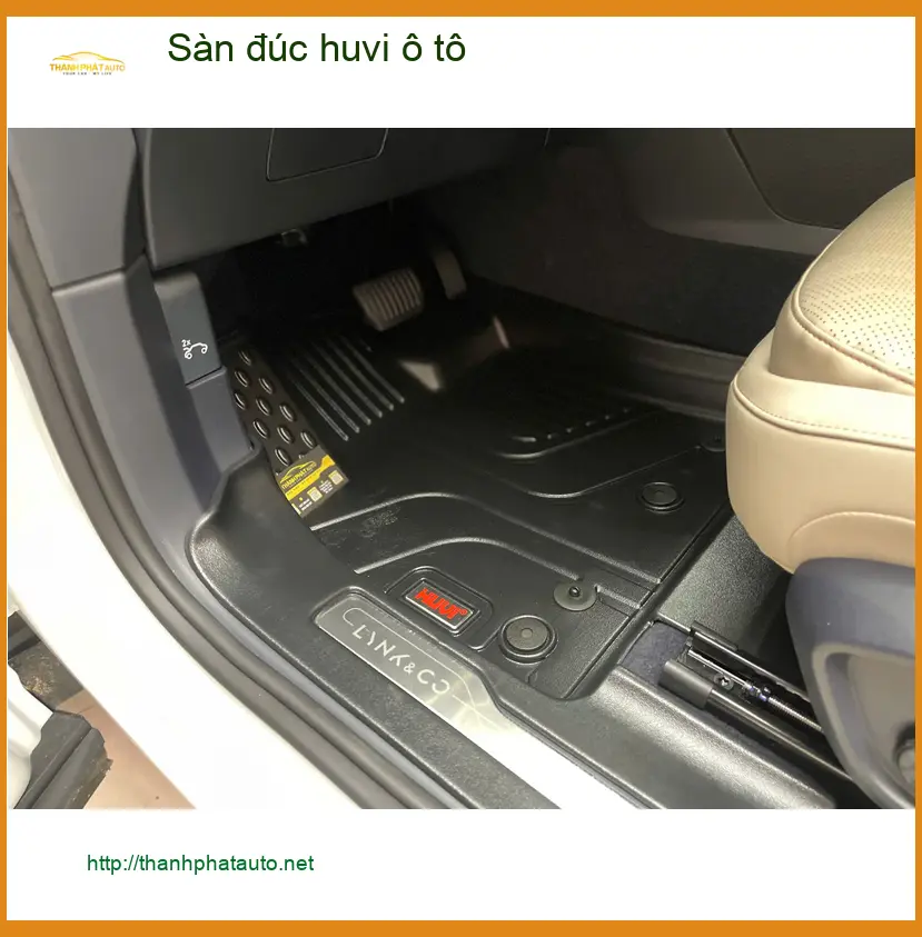 Anh Khải thay sàn đúc huvi ô tô Hyundai Creta tại Quận 5 để nội thất sạch hơn ảnh thực tế 4