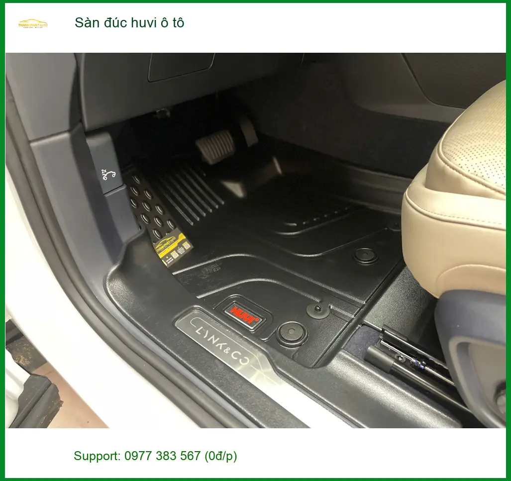 Anh Tấn lắp sàn đúc Huvi ô tô cho Hyundai Accent tại Quận 1 giữ sạch nội thất ảnh thực tế 2