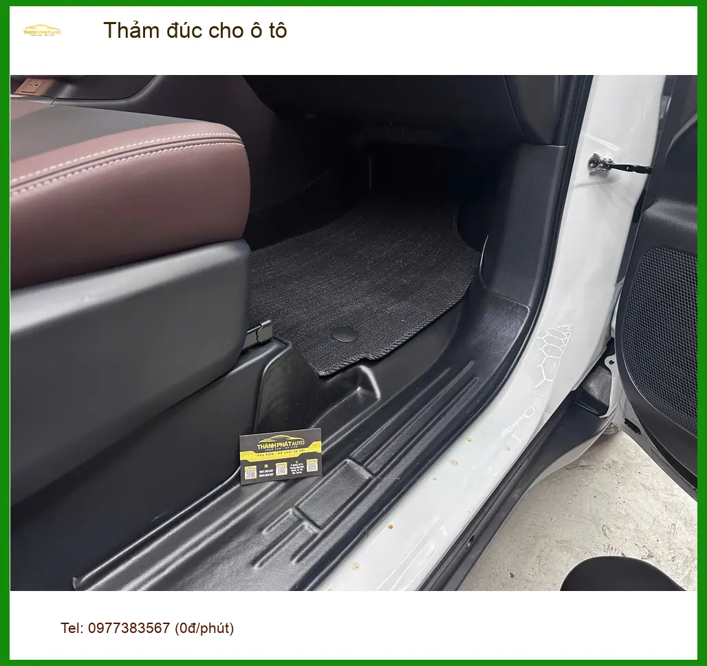 Chị Hương lắp thảm đúc cho ô tô Hyundai Accent tại Quận 2 để nội thất luôn sạch đẹp ảnh thực tế 3
