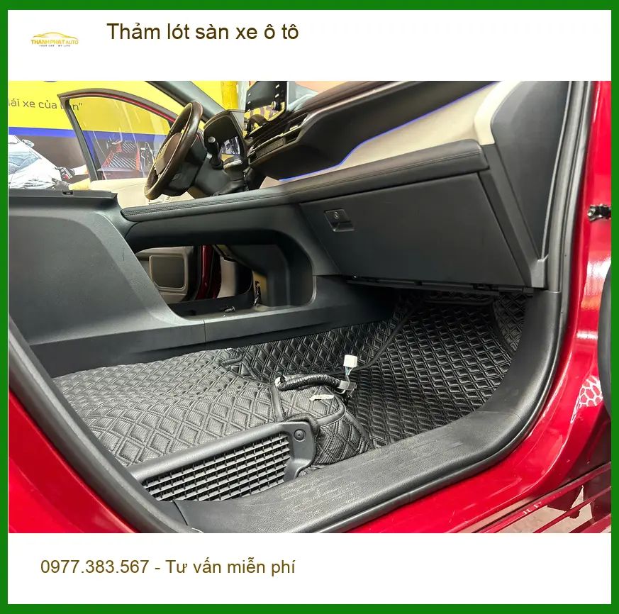 Chị Thảo lắp thảm lót sàn ô tô Honda CRV tại Cần Giờ giữ nội thất sạch đẹp ảnh thực tế 2