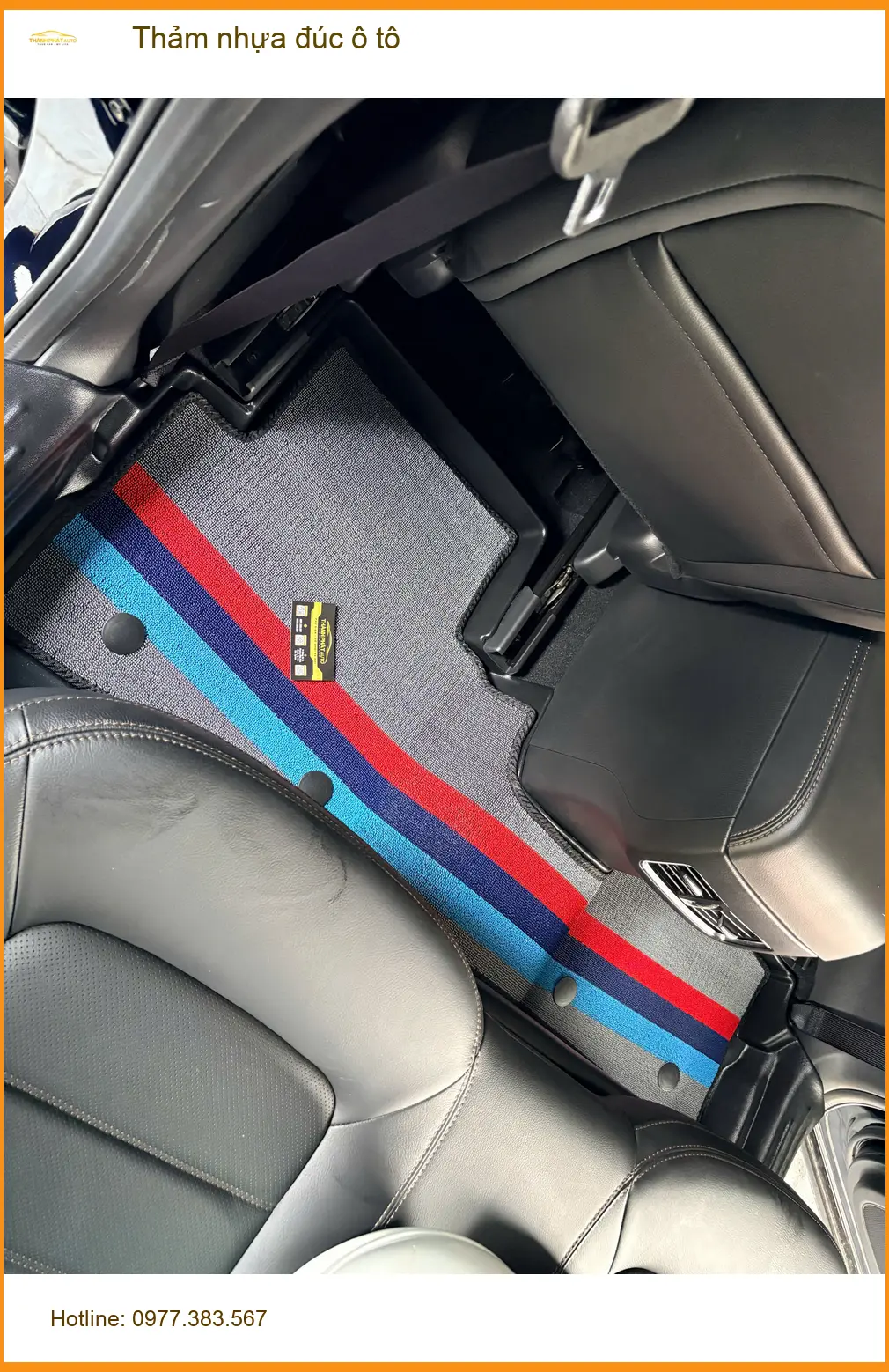Chị Minh Thư lắp thảm nhựa đúc ô tô Honda CRV tại Quận 1 sạch sẽ, dễ vệ sinh