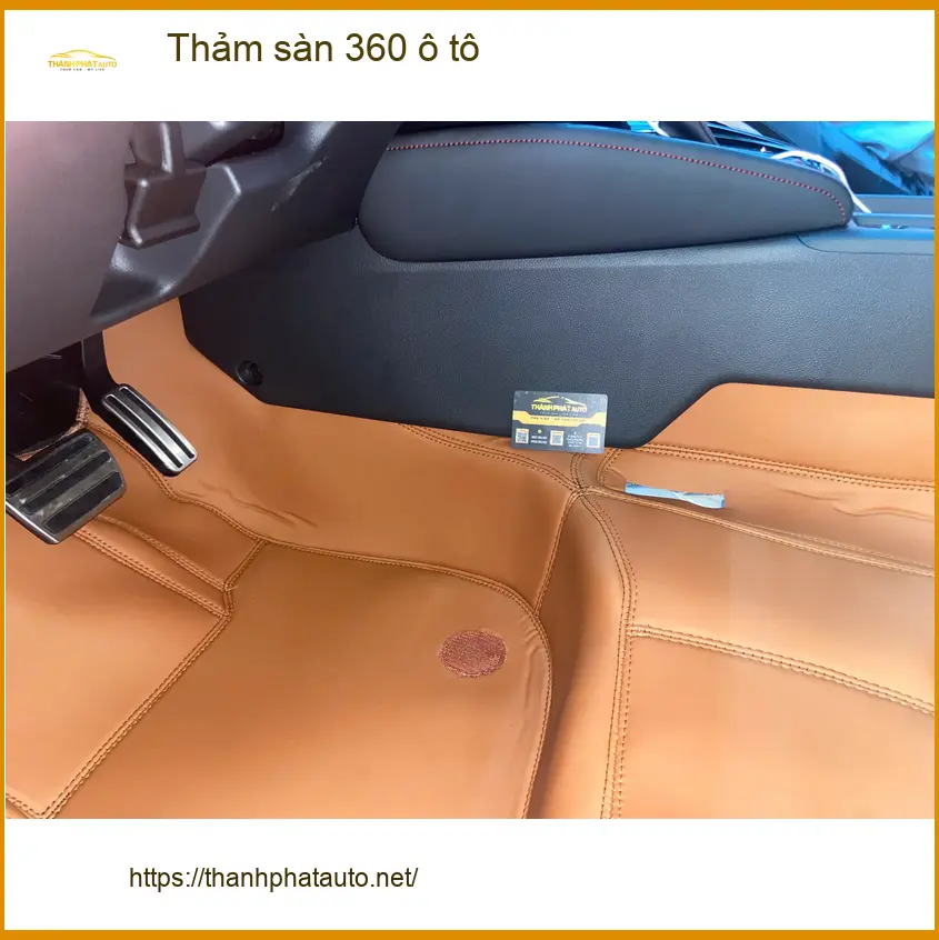 Anh Tấn lắp thảm sàn 360 ô tô cho Hyundai Creta tại Quận 2 để bảo vệ sàn xe tối ưu ảnh thực tế 2
