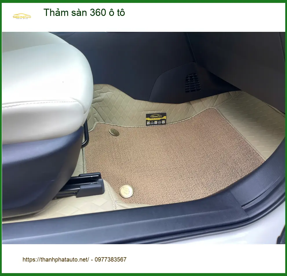 Chị Thảo lắp thảm sàn 360 ô tô cho VinFast Lux A2.0 tại Quận 6 để nội thất luôn sạch đẹp ảnh thực tế 5