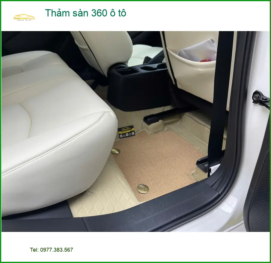 Anh Bách lắp thảm sàn 360 ô tô Hyundai Kona Quận 7 để nội thất luôn sạch đẹp