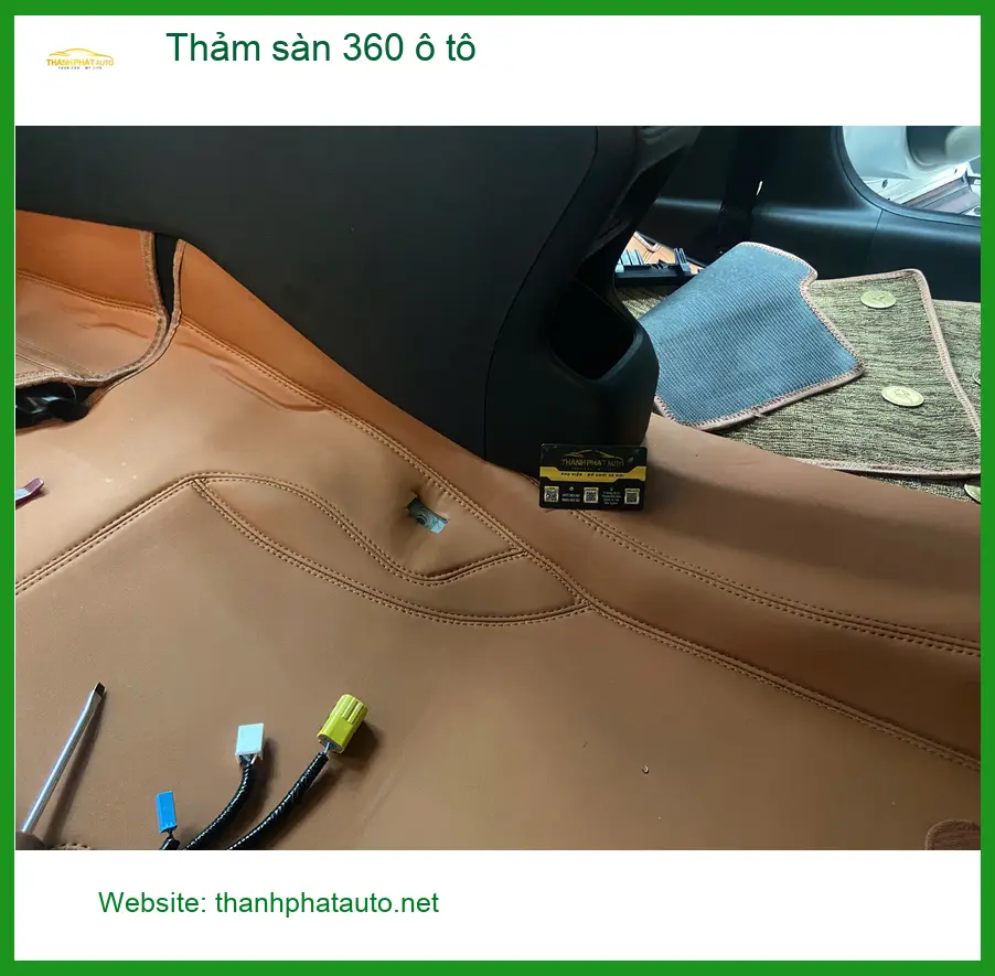 Chị Diệu Anh lắp thảm sàn 360 ô tô Hyundai Creta tại Quận 6, xe luôn sạch ảnh thực tế 5