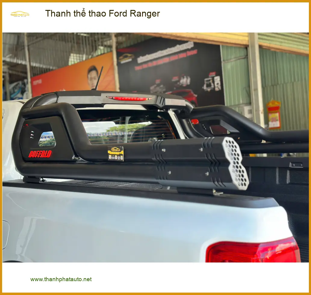 Anh Tấn lắp thanh thể thao Ford Ranger tại Quận 5, nâng tầm phong cách xe