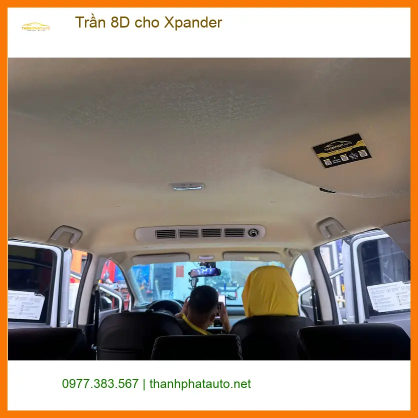 Anh Duy lắp Trần 8D cho Xpander tại Quận 10, nội thất sang trọng, mát mẻ