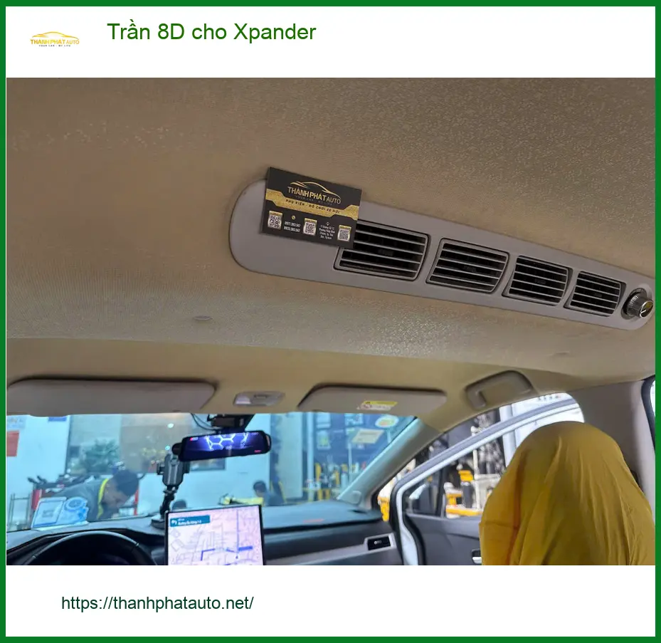 Chú Long làm Trần 8D Xpander tại Phú Nhuận để khoang xe sang trọng hơn
