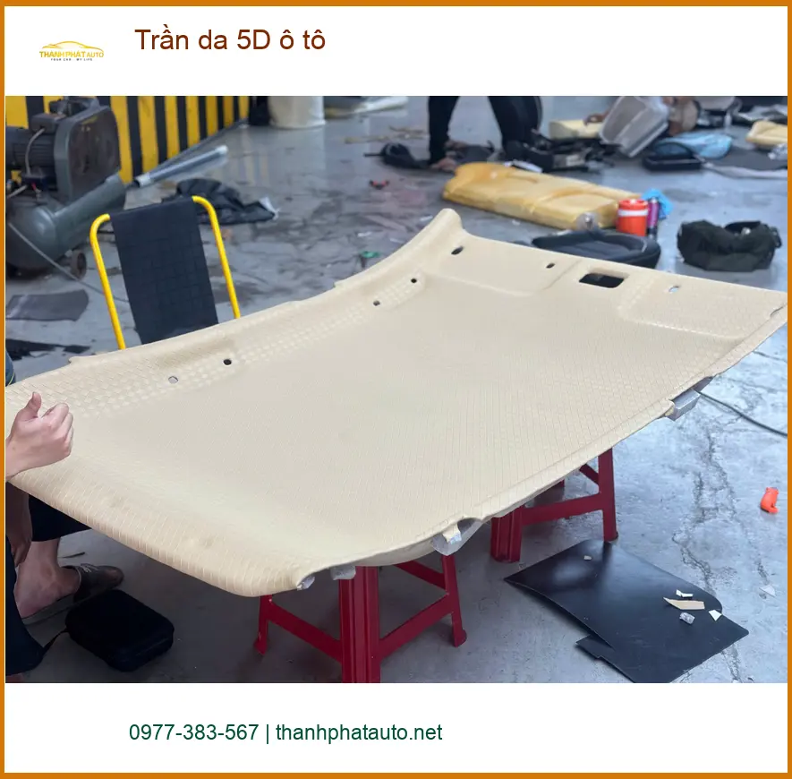 Chị Thảo bọc trần da 5D ô tô cho Honda CRV tại Quận 12 để nội thất sang trọng hơn ảnh thực tế 2