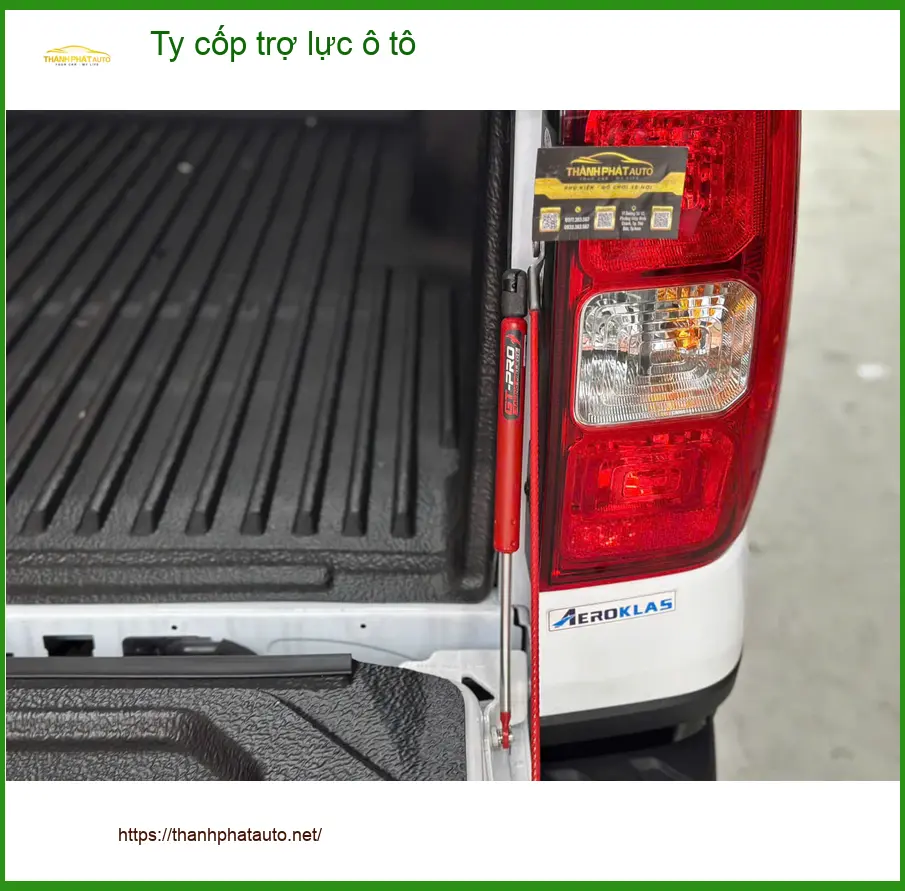 Anh Khang lắp ty cốp trợ lực ô tô cho Hyundai Creta tại Quận 9 vì cốp nặng ảnh thực tế 2