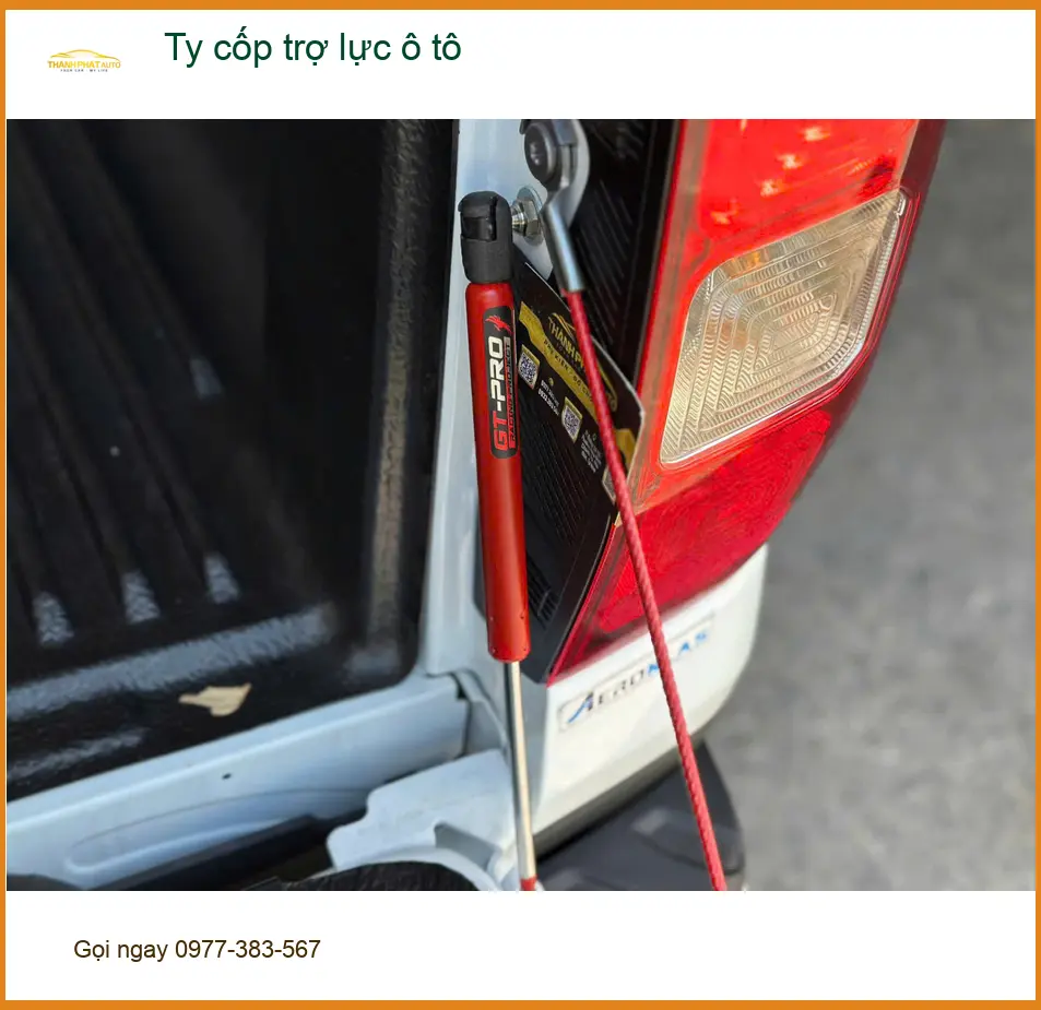 Anh Khang lắp ty cốp trợ lực ô tô cho Hyundai Creta tại Quận 9 vì cốp nặng ảnh thực tế 3