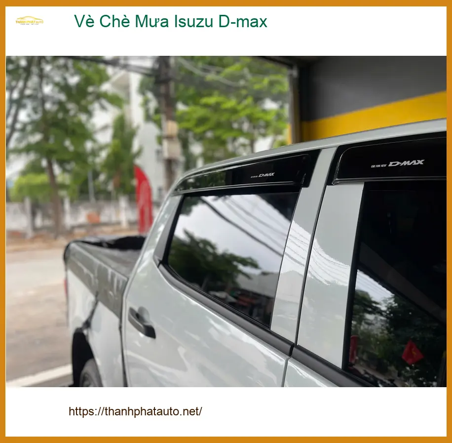 Anh Tấn lắp Vè Che Mưa Isuzu D-max tại Quận 6 để xe không bị hắt nước mưa ảnh thực tế 3