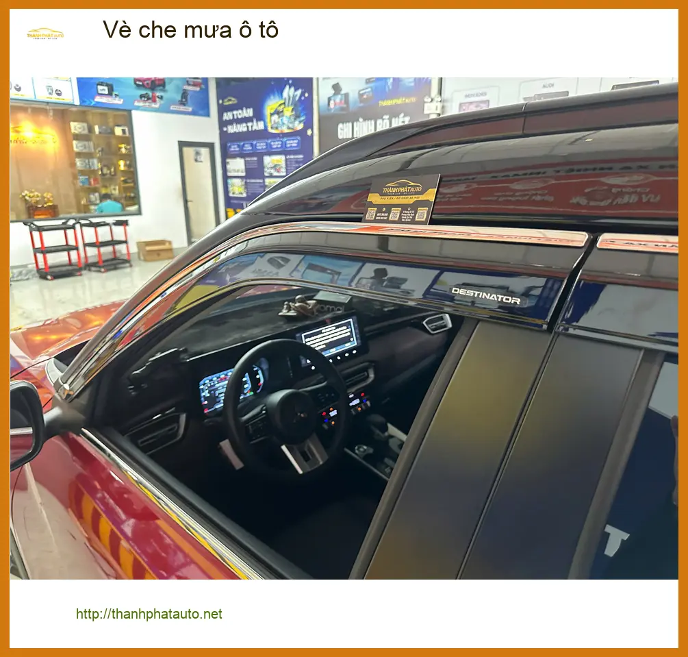 Anh Dũng lắp vè che mưa ô tô cho Toyota Veloz tại Quận 2 để tránh bắn nước khi mưa ảnh thực tế 3