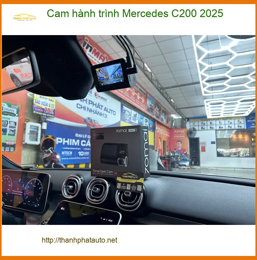 Anh Khang lắp Cam hành trình Mercedes C200 2025 ở Quận 12 ảnh thực tế 2