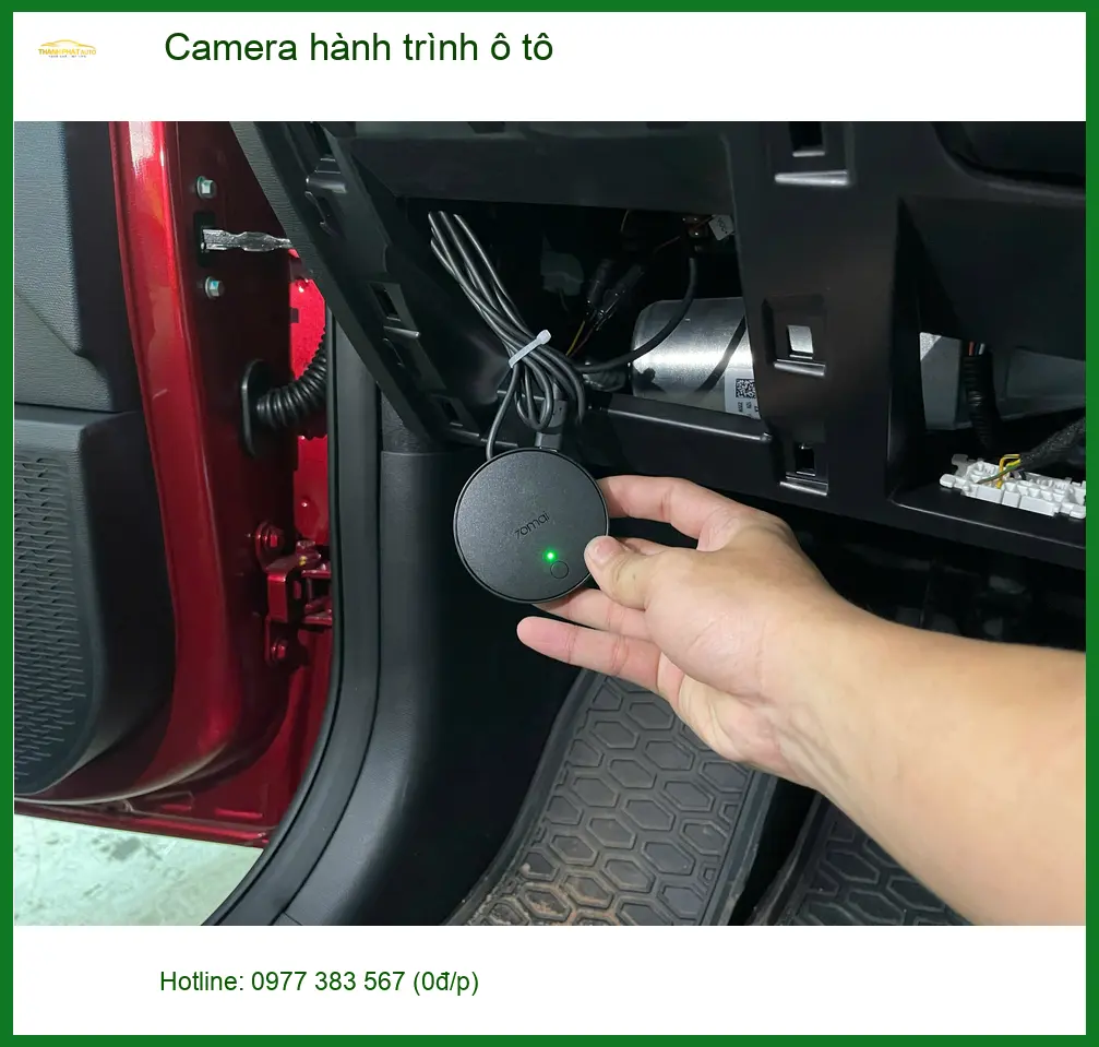 Anh Tấn lắp Camera hành trình ô tô Suzuki XL7 tại Quận 12 để ghi lại mọi cung đường ảnh thực tế 2