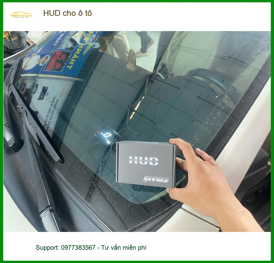 Anh Tùng lắp HUD cho ô tô Honda CRV tại Quận 12 để hiển thị thông tin rõ ràng hơn ảnh thực tế 3
