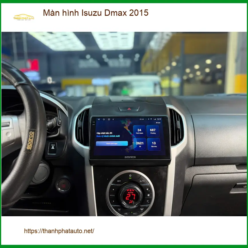Anh Quang lắp màn hình Isuzu Dmax 2015 Quận 12 vì màn zin đã cũ ảnh thực tế 4