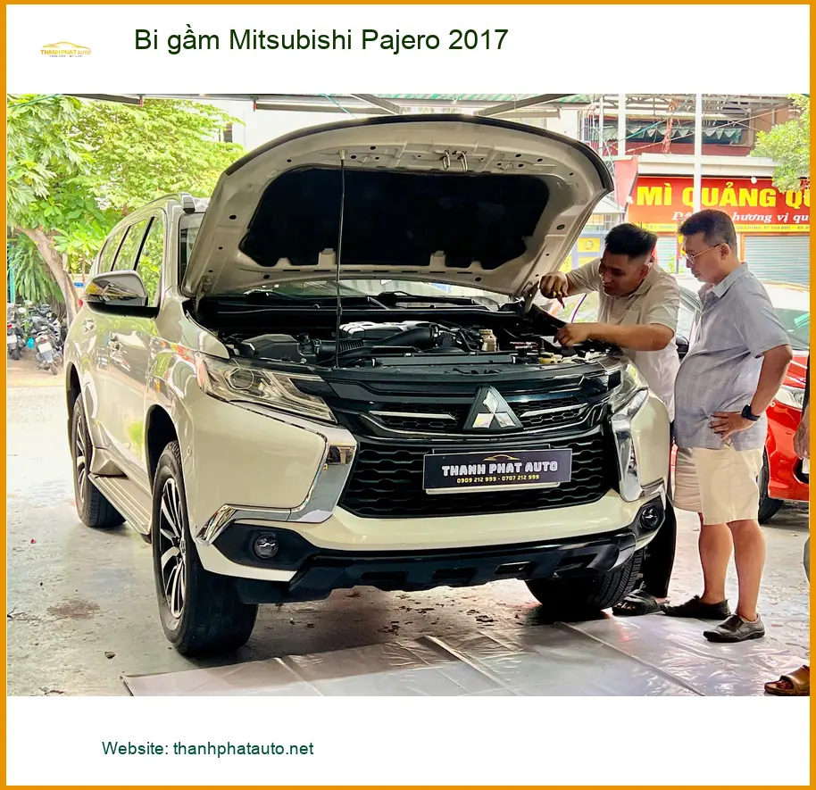 Anh Quang độ bi gầm Mitsubishi Pajero 2017 tại Quận Thủ Đức vì đèn zin yếu ảnh thực tế 4