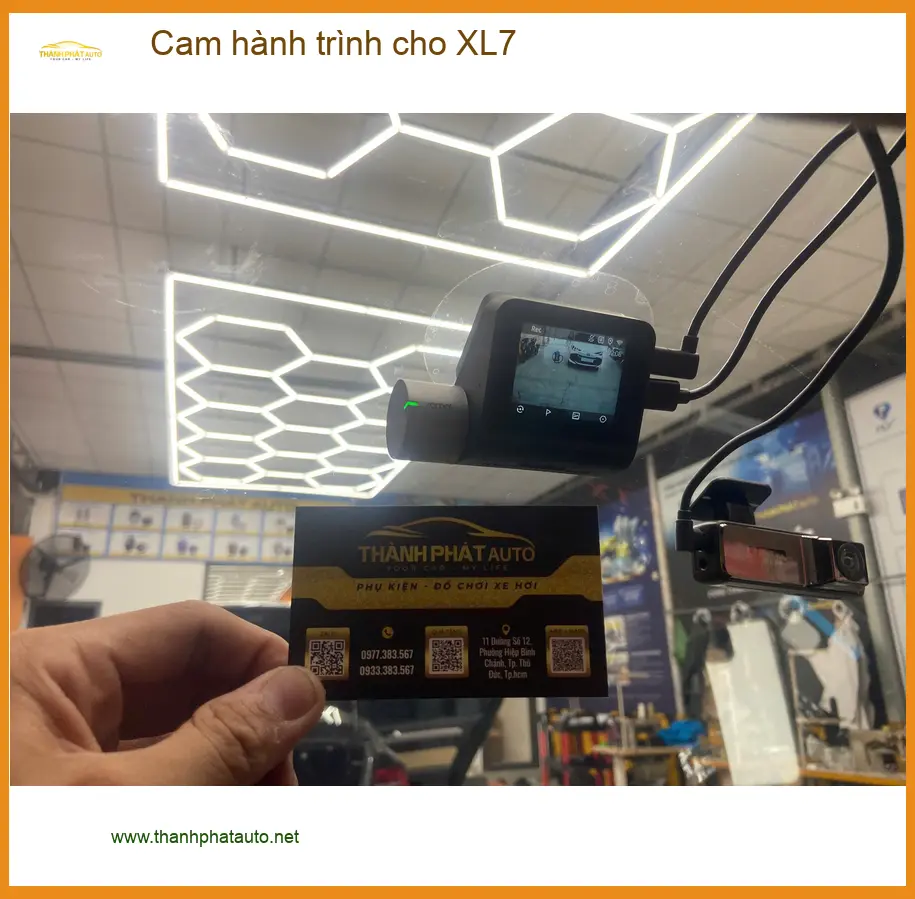 Anh Khải lắp cam hành trình cho XL7 ở Quận 12 để có bằng chứng khi xảy ra va chạm ảnh thực tế 2