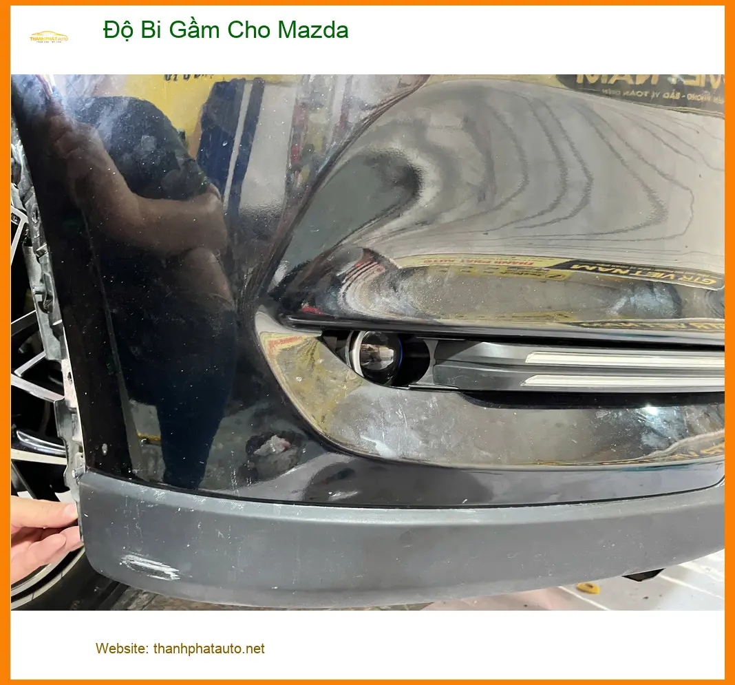 Chị Lan Anh độ bi gầm cho Mazda 3 tại Quận Thủ Đức vì đèn zin yếu