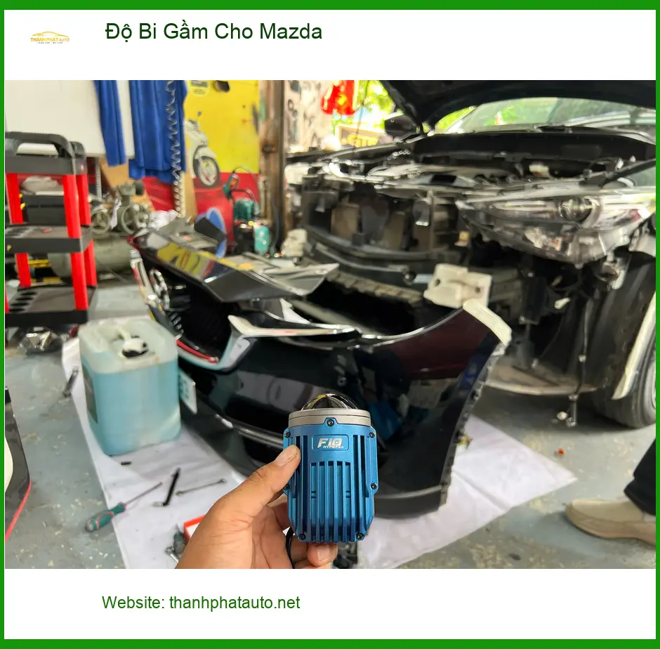 Chị Lan Anh độ bi gầm cho Mazda 3 tại Quận Thủ Đức vì đèn zin yếu ảnh thực tế 4