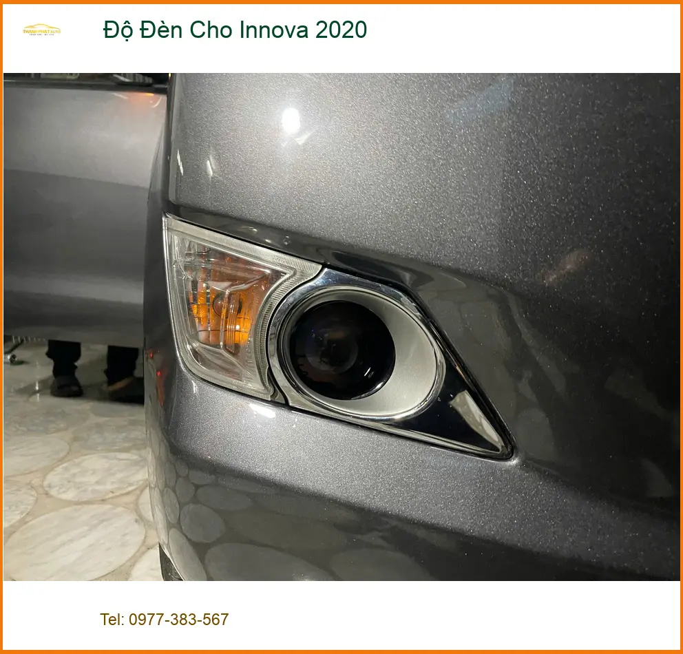 Anh Phước độ đèn Innova 2020 tại Quận 9 vì đèn zin yếu, khó quan sát đêm