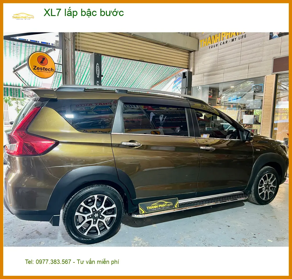 Anh Khải lắp bậc bước Suzuki XL7 tại Thủ Đức cho vợ con lên xuống dễ dàng ảnh thực tế 3