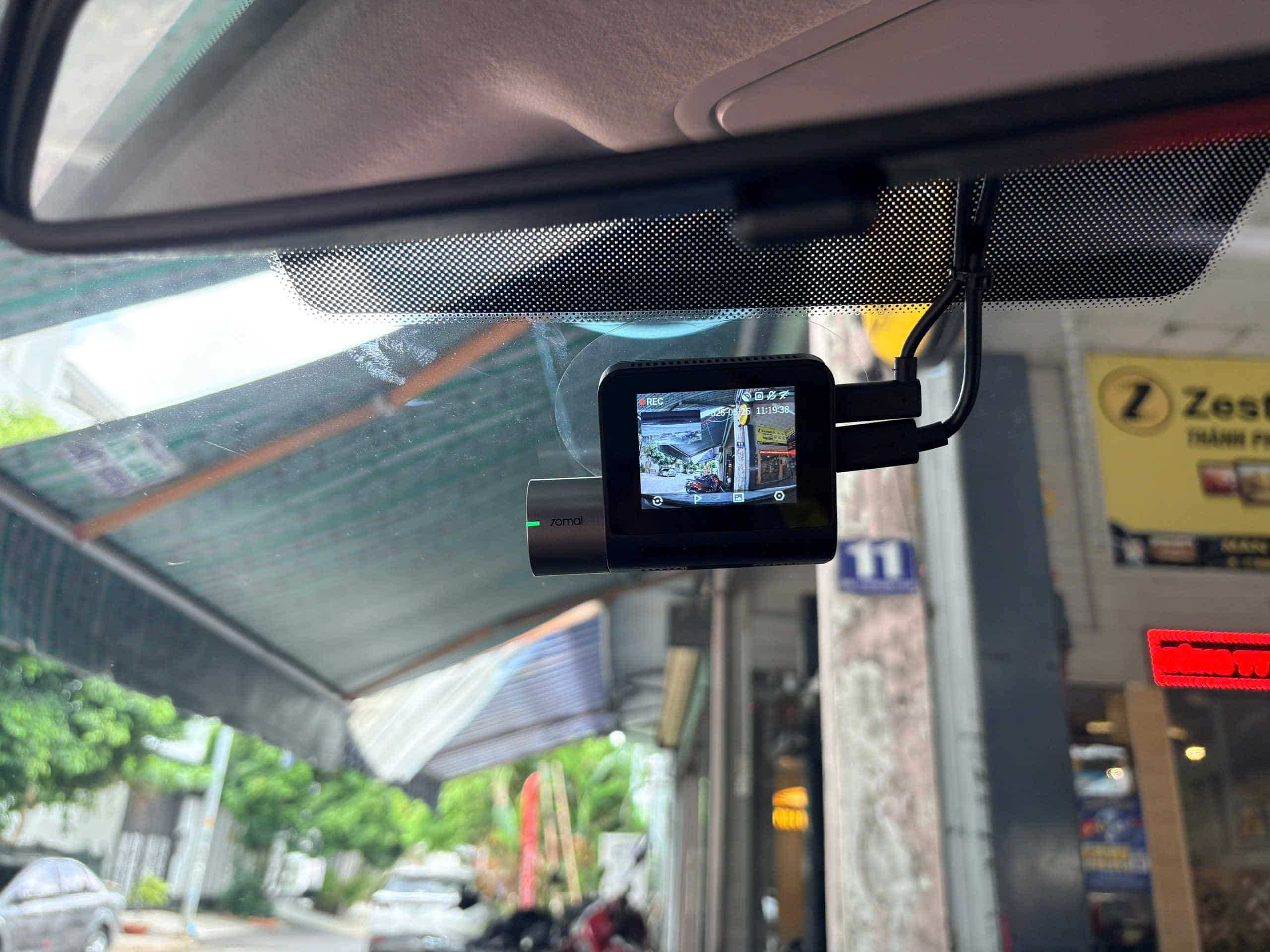 Giá Camera Hành Trình Ô Tô Quận 9 Mới Nhất