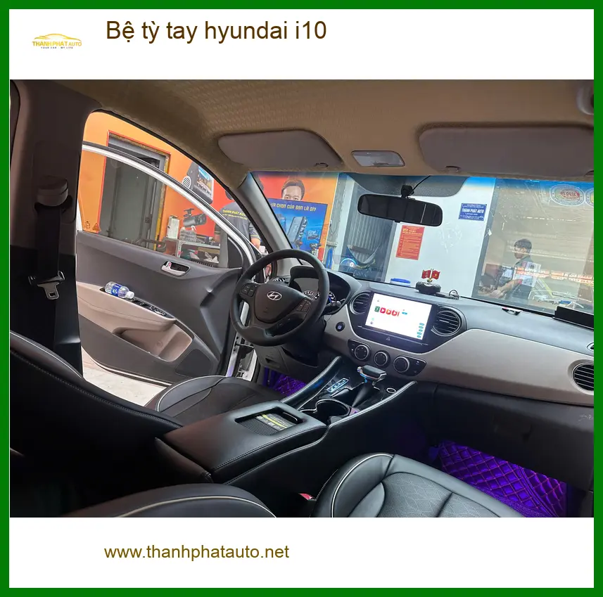 Chị Mai Anh lắp bệ tỳ tay Hyundai i10 tại Quận 3 để lái xe đường dài thoải mái hơn ảnh thực tế 3