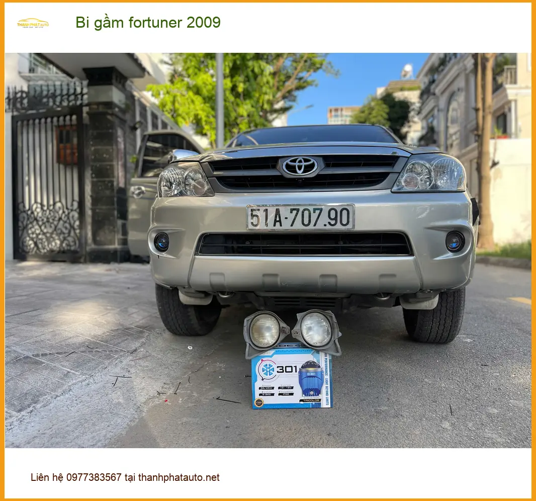 Anh Hùng lắp bi gầm Fortuner 2009 Quận Bình Tân vì đèn zin không đủ sáng ảnh thực tế 3