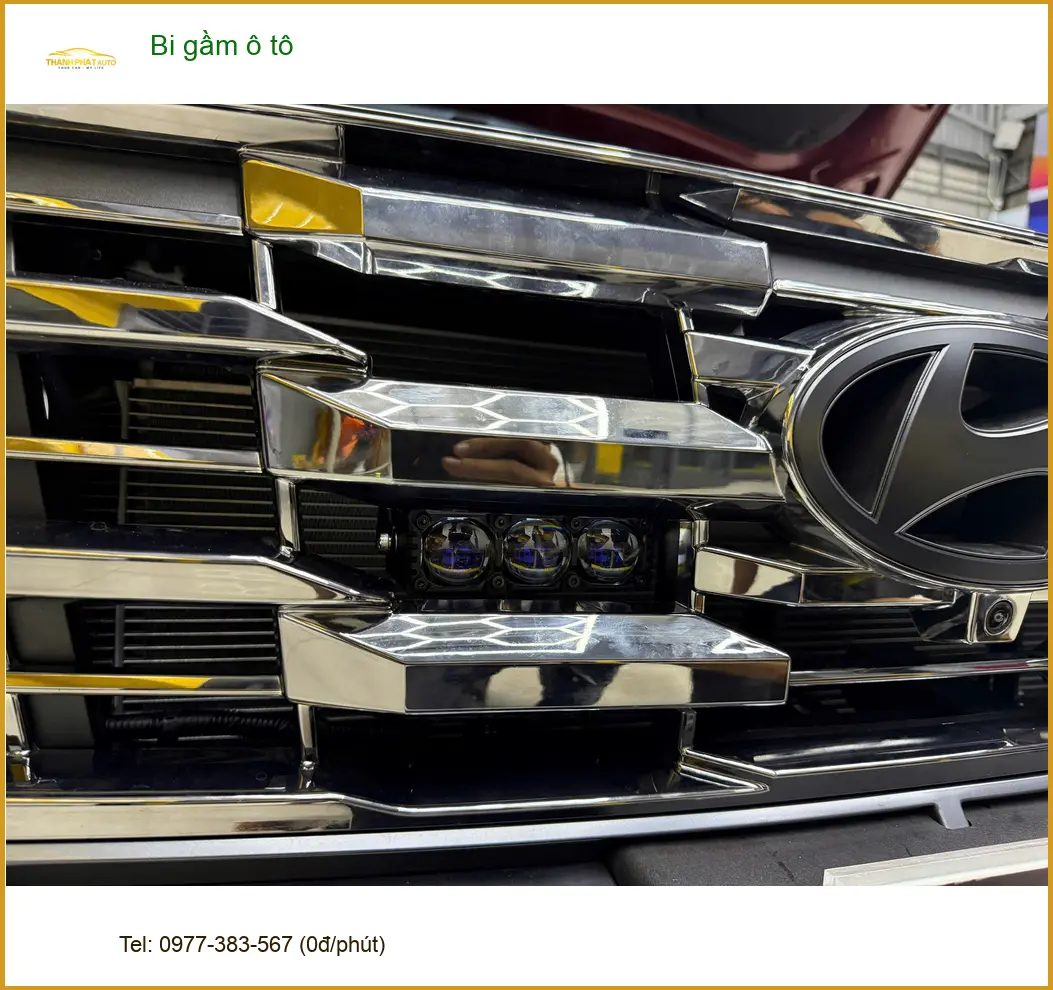 Anh Khải độ bi gầm ô tô cho Ford Everest vì đèn zin yếu ở Quận Bình Tân ảnh thực tế 4