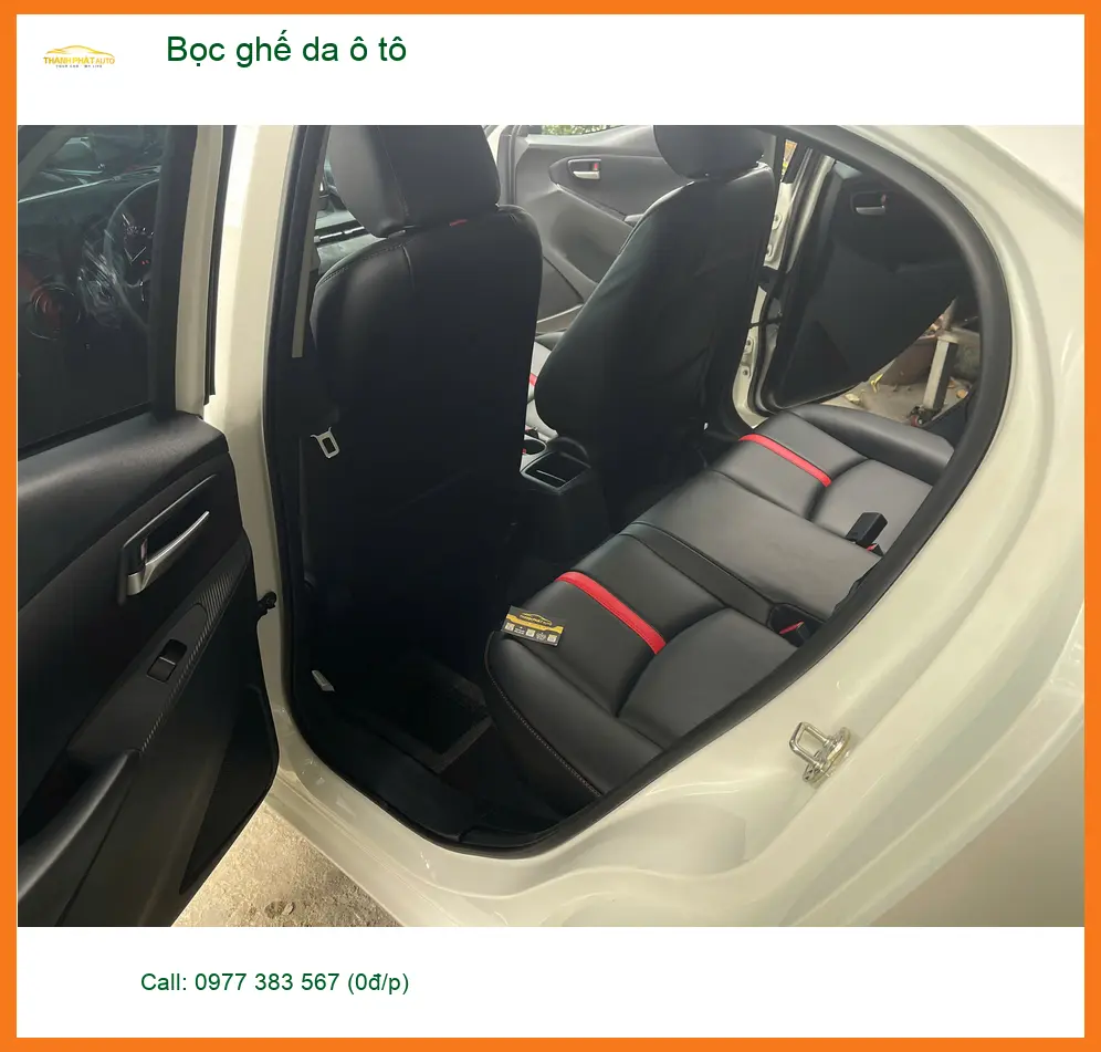 Chú Cường bọc ghế da Mazda 3 tại Quận 11 để xe dễ vệ sinh, thẩm mỹ hơn ảnh thực tế 4