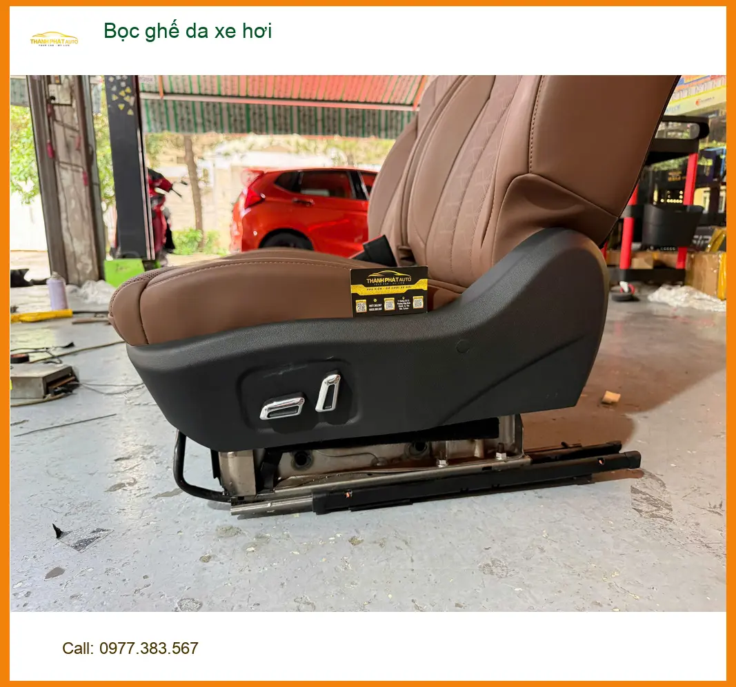 Anh Hưng bọc ghế da Kia Sonet tại Quận 10 làm mới nội thất ảnh thực tế 3