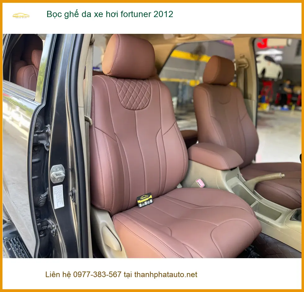 Anh Kiên bọc ghế da xe hơi Fortuner 2012 tại Quận Gò Vấp để nội thất xe mới hơn