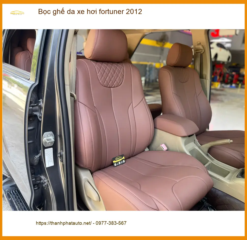 Anh Kiên bọc ghế da xe hơi Fortuner 2012 tại Quận Gò Vấp để nội thất xe mới hơn ảnh thực tế 2