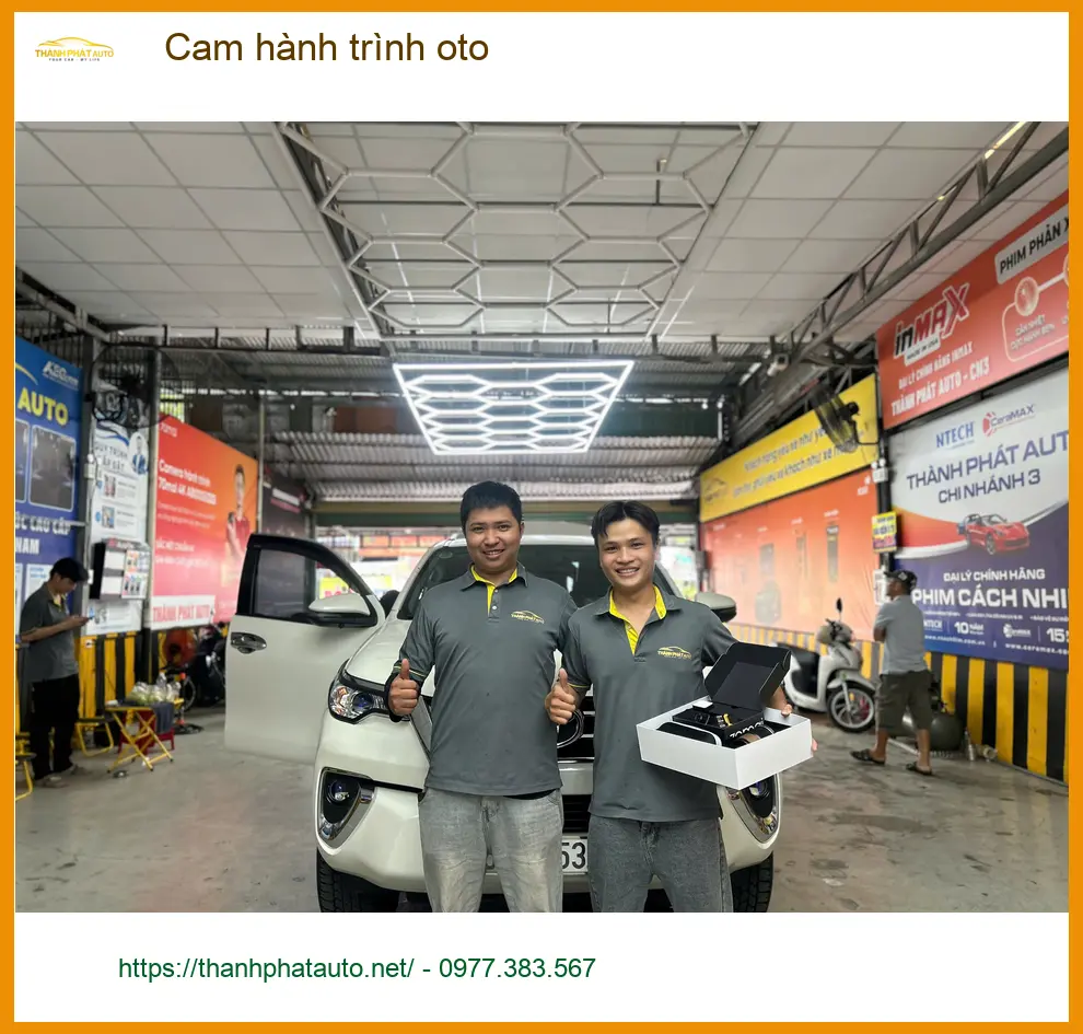 Anh Minh lắp cam hành trình oto Mazda CX-5 tại Quận Bình Thạnh ảnh thực tế 3