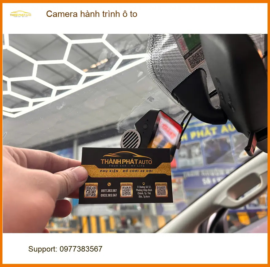 Chị Lan Anh lắp camera hành trình ô tô cho Mazda CX-5 tại Quận 7 để an tâm lái xe ảnh thực tế 4